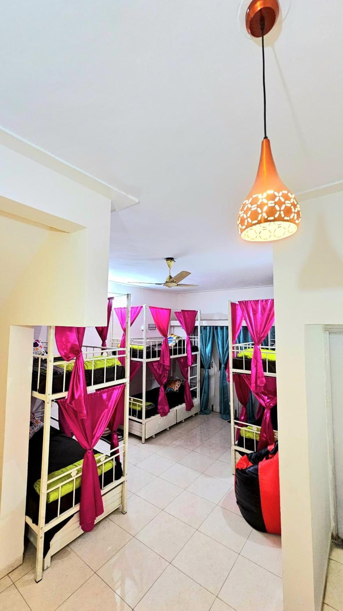 Elephant House - Boutique Hostel & Cowork Méribel Village المظهر الخارجي الصورة