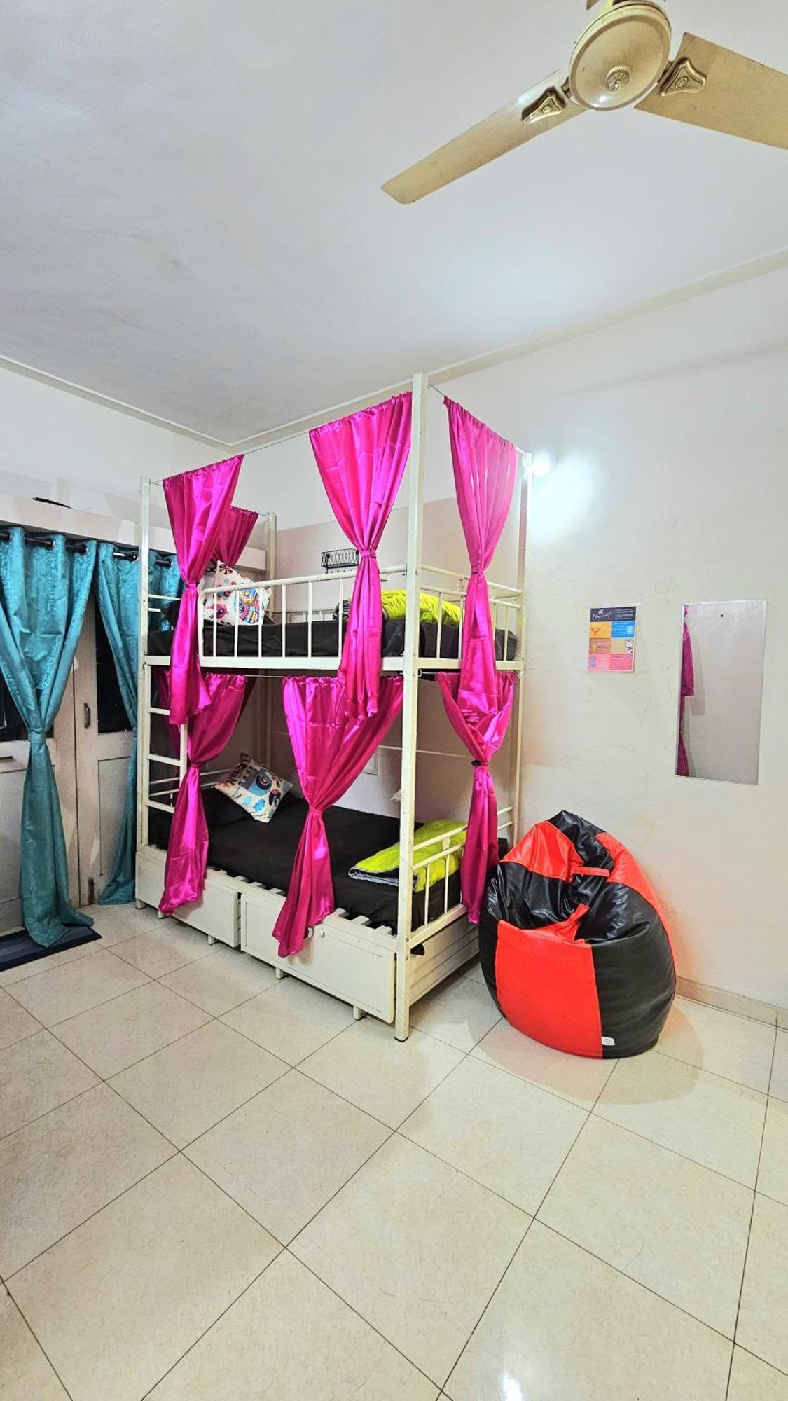 Elephant House - Boutique Hostel & Cowork Méribel Village المظهر الخارجي الصورة